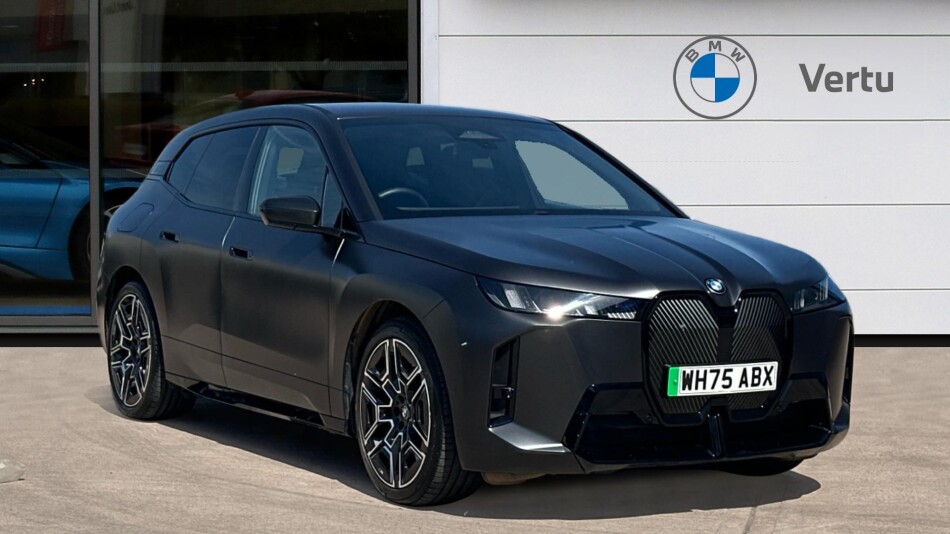 BMW iX 300kW xDrive45 M Sport 101kWh 5dr Auto Electric Estate